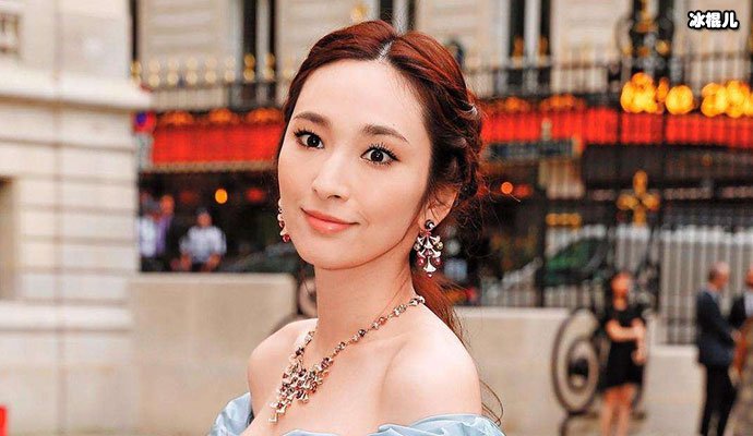 【WPT扑克】吴佩慈被曝曾向好友讨教生女秘诀？吴佩慈老公是谁？