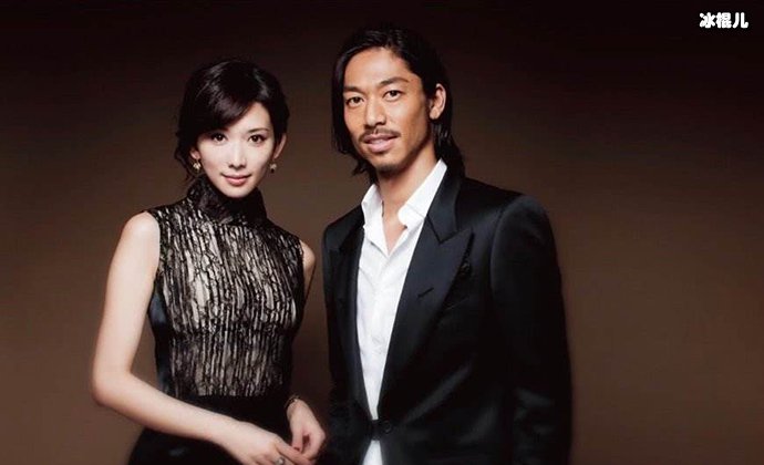 【WPT扑克】林志玲婚后和老公首次合体, 老公Akira拄拐杖疑似受伤