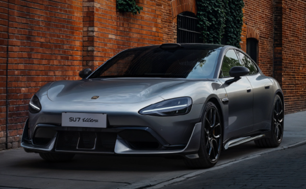 【WPT扑克】小米SU7 Ultra提车当晚爆胎 售后暴雪天救援还免工时费