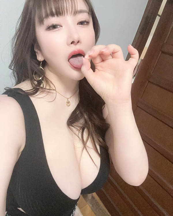 【WPT扑克】最新推荐！无法超越的终极巨乳《Himari》精选作品介绍……