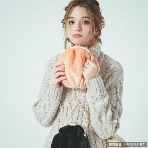 【WPT扑克】混血麻豆《瑛茉茉莉》讓你看一眼就上癮！第二眼……開始出現飄飄然的迷濛幻覺