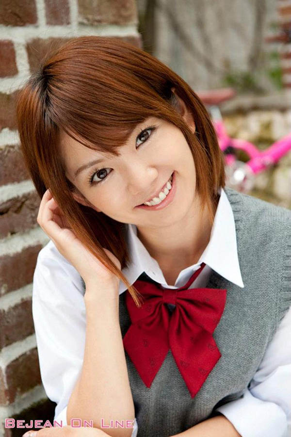 【WPT扑克】最新推荐！C奶短发小只马正妹《希美真由》精选作品介绍……