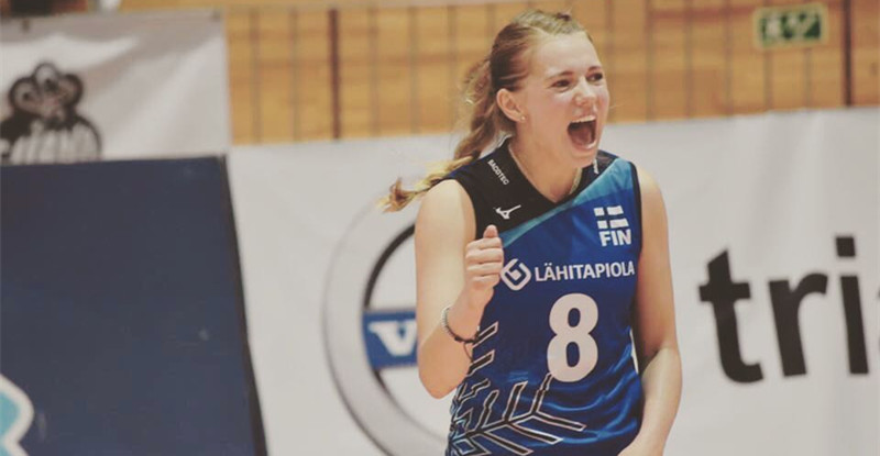 【WPT扑克】世大運「芬蘭正妹」！「排球女將」表情太戲劇　網友喊：本土劇歡迎妳