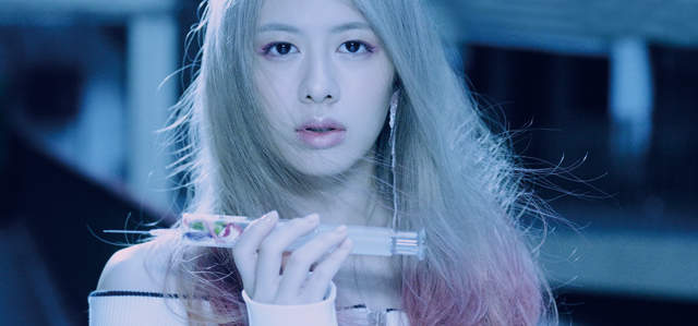 【WPT扑克】露臉3秒就簽約 到底有多正！？20歲氣質美少女Shiny能跳能唱強力出道！