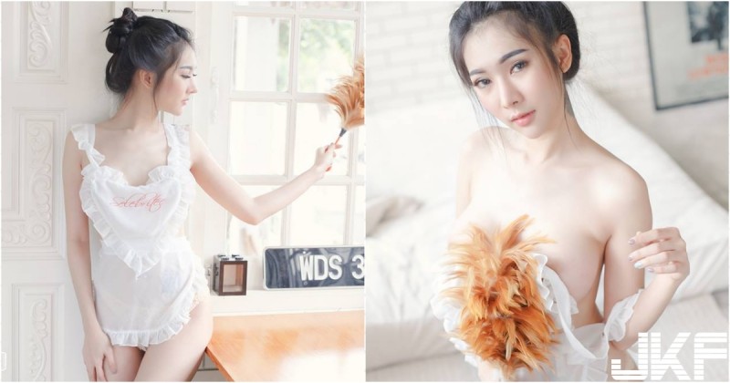 【WPT扑克】「爆乳家政婦」來打掃！雞毛撣子遮不住大奶，裸體圍裙真的好狂！
