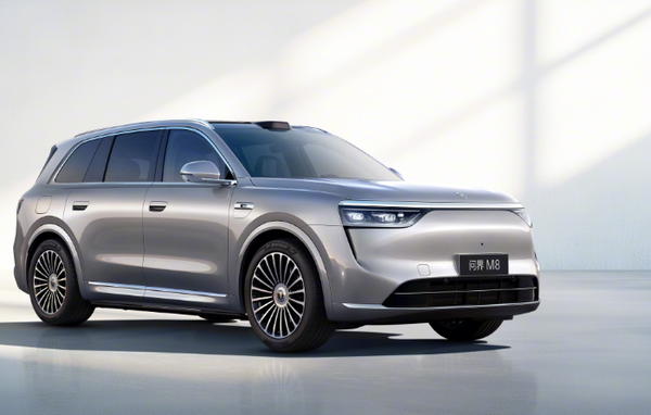 【WPT扑克】2025第22周30万以上车型销量排名：问界M8险胜宝马3系