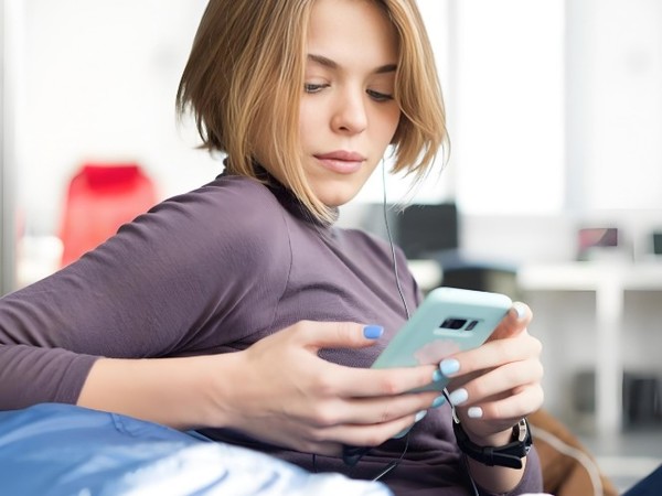 【WPT扑克】智能手机正主导全球网络流量！占比达64% 且还在增长