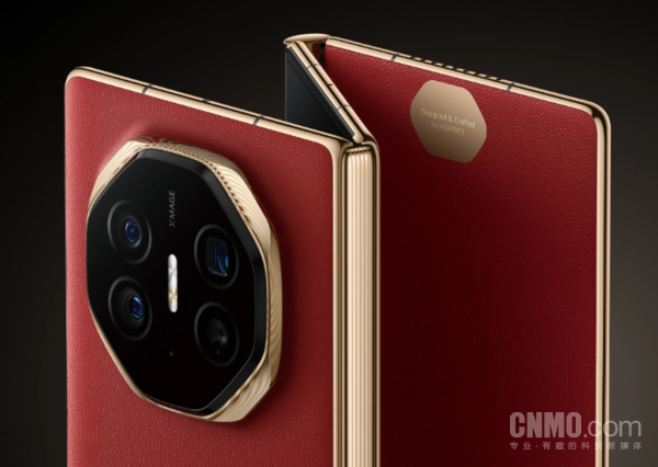 【WPT扑克】华为三折叠遭司机急刹后摔坏 乘客要求赔偿7999元