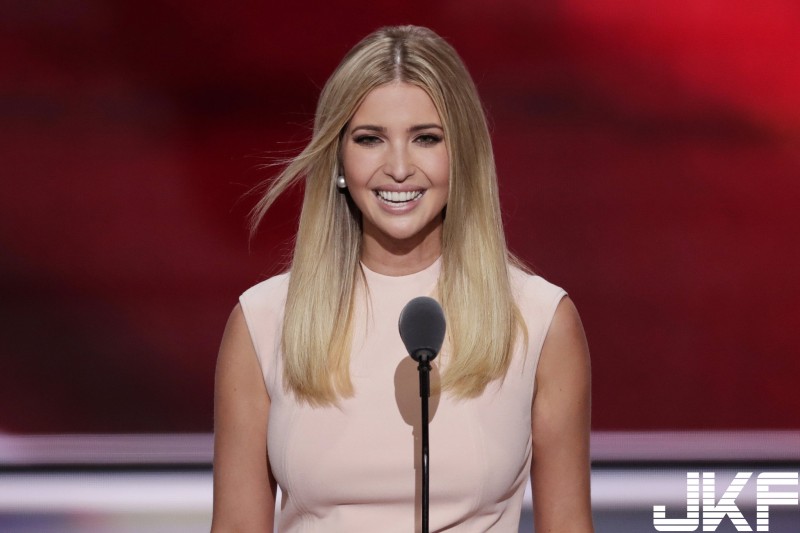 【WPT扑克】國內外名人的超逆天基因 「倒數第三個也太辣了吧」 原來不只川普的女兒是美女 ！