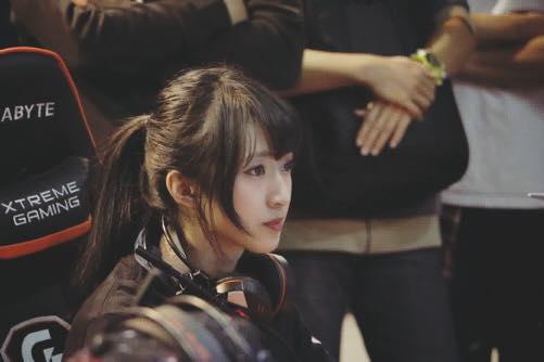 【WPT扑克】誰說妹子只能組騎士團？盤點顏值與實力成正比的LOL實況主！其中竟然有高中生!？　