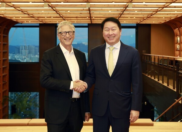 【WPT扑克】比尔&middot;盖茨与SK集团领导层会晤：讨论能源和疫苗合作