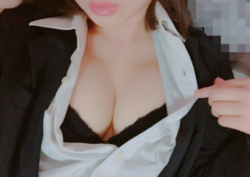 【WPT扑克】雙重標準？性成癮的女孩「35人斬」　男友見狀也去約…最後結局讓人傻眼！