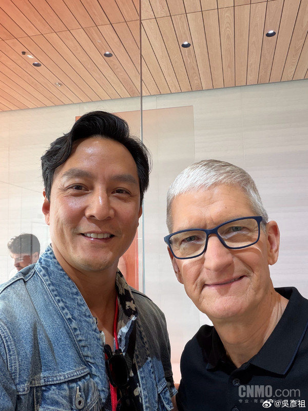 【WPT扑克】吴彦祖现身苹果发布会 库克：期待你用新iPhone创作