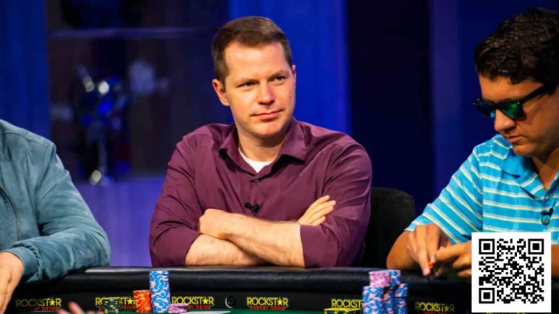 【WPT扑克】在同花公共牌面拿着河牌顺子，面对全压，弃牌还是抓鸡？