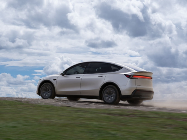 【WPT扑克】8月中国中型SUV销量榜出炉：Model Y仍第一 但大跌16%