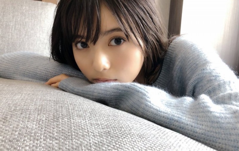 【WPT扑克】歡慶寫真破紀錄！四千年一遇巴掌臉美少女「齋藤飛鳥」下半身失守騷露雪白嫩腿