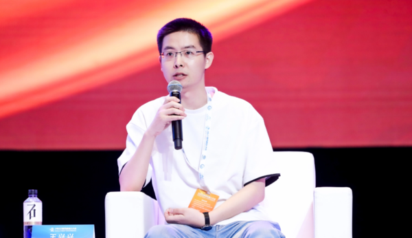 【WPT扑克】王兴兴：具身智能如果真的实现 可能距离AGI也不远