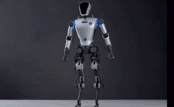 【WPT扑克】智元机器人出货量超5100台 预计2025年营收破十亿