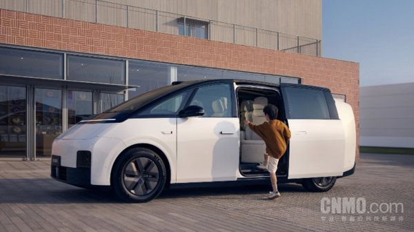 【WPT扑克】理想汽车双冠：MEGA与L9领跑2025年保值率榜单！