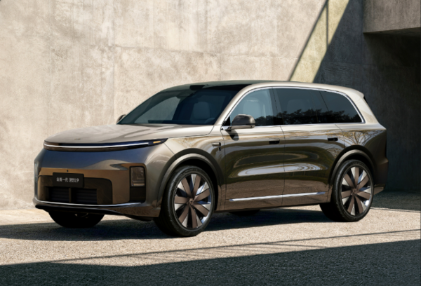 【WPT扑克】湛逸飞将出任理想人形机器人业务负责人 接替郎咸朋