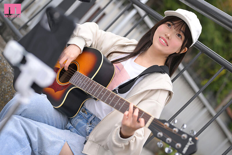 【WPT扑克】[MIFD-724]实在太穷了！街头歌手白宫萌牙一咬就拍A片惹！