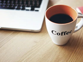 【WPT扑克】陈卓璇情商低，询问时竟被队友嫌弃