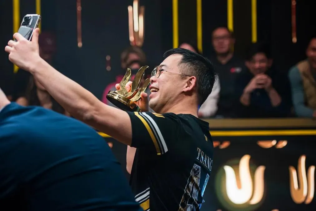 【WPT扑克】他坐上那张百万美元牌桌之前，没有人知道他的名字
