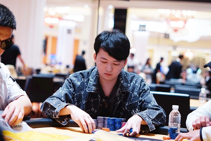【WPT扑克】TLPT济州岛站｜渐入巅峰！主赛C组再收174人次加入争斗！徐逸康装袋56万计分牌携手27人晋级！明日主赛最后晋级机会等你上阵！