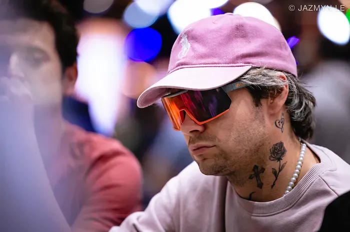 【WPT扑克】离谱!读牌百分百正确却直接出局,WSOP主赛事这手英雄跟注看懵全场