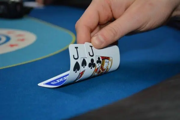 【WPT扑克】这手JJ怎么打才能赢更多?一手牌详解如何选择下注尺度