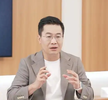 小米卢伟冰 【WPT扑克】卢伟冰官宣9月3日将直播IFA现场:小米首次参展