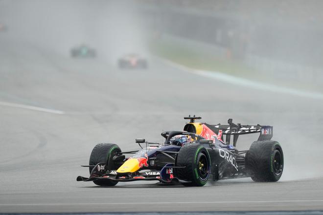 【WPT扑克】F1巴林大奖赛暖胎圈动力异常:国际汽联发布声明,软件更新后比赛正常进行