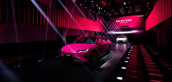 奇瑞风云A9 【WPT扑克】风云A9九月订单突破2万台 交付超七千台 限时权益延续